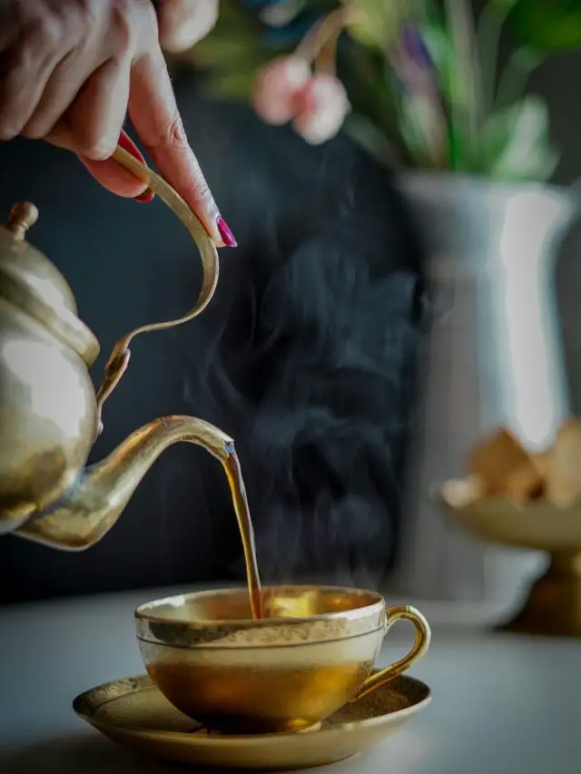 Salty Twist: Tea Alchemy Unveiled ☕🫖