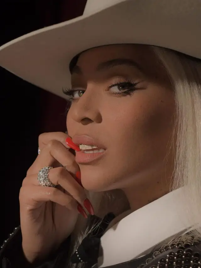 Beyoncé ‘Texas Hold ‘Em’ and ’16 Carriages’