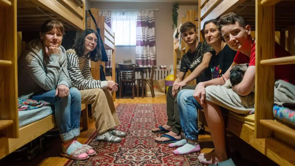 The Ukrainian teenagers who returned to a war zone for their school prom
