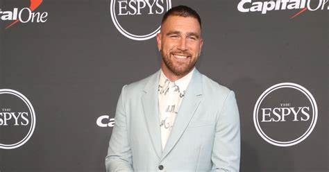 Travis Kelce Fills Blank Space in His Calendar With Star-Studded Malibu Outing